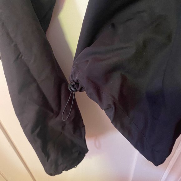 Deconstructed / Cut- out Shorts - Picture 6 of 7